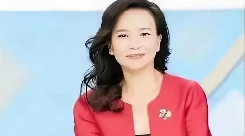 2020年的一天，央视著名主持人成蕾，像往常一样在访谈节目中闲聊，可就在这时，异