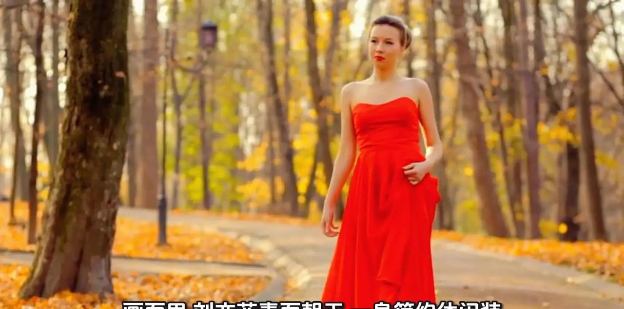 2026年3月15日巴黎卢浮宫餐厅，素颜刘亦菲跟朋友安静吃饭被路人拍下，生图一曝