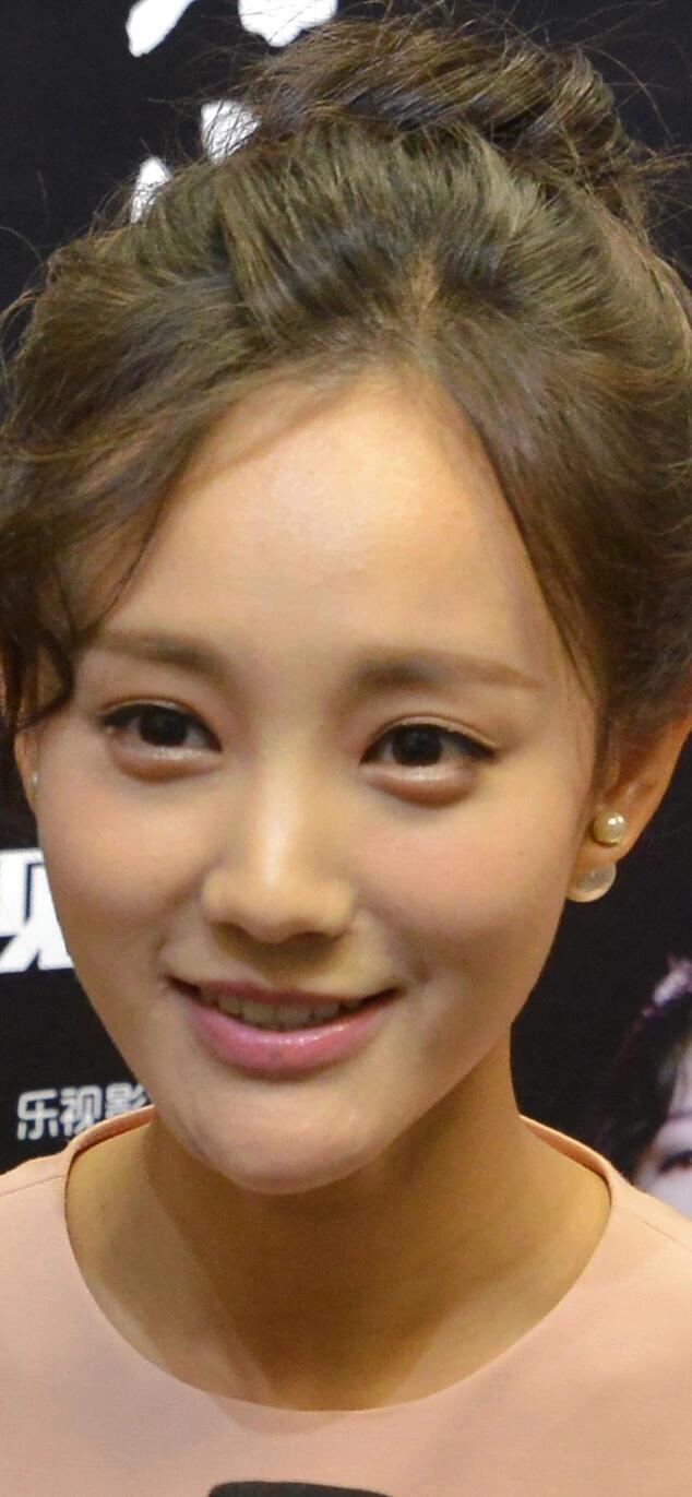 李一桐生图 稚嫩中的美 美的 ​​​