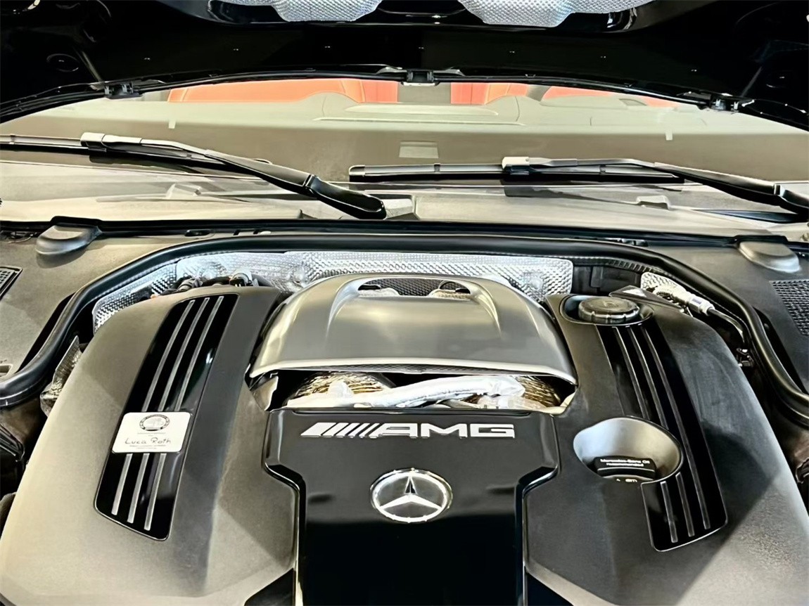 奔驰 AMG SL63 