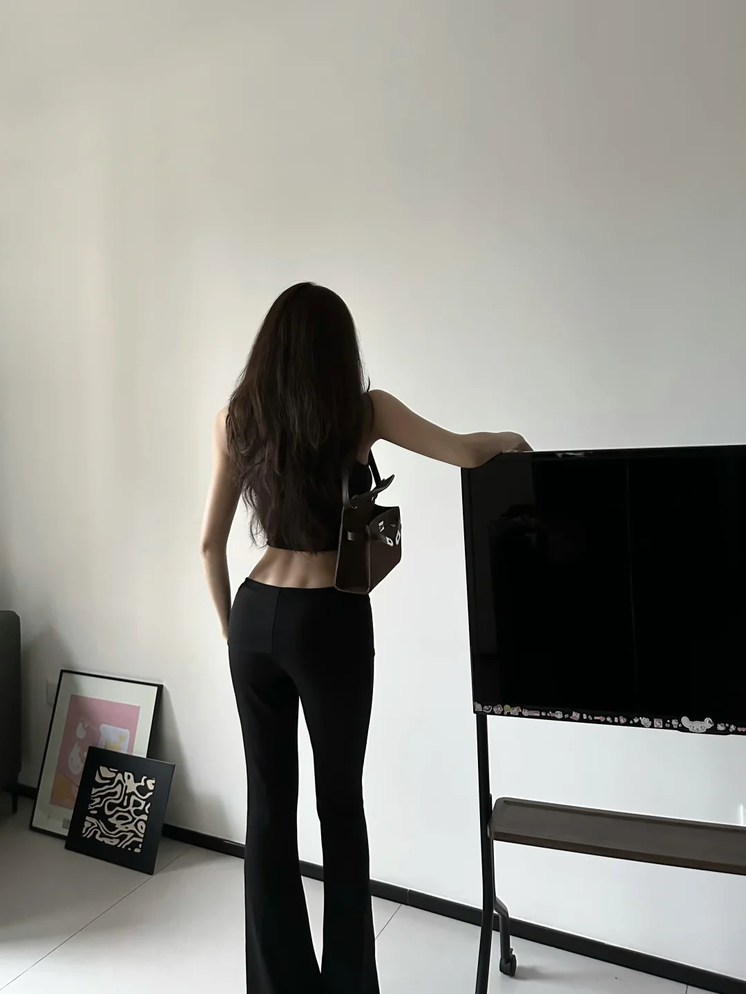 好喜欢我的腰窝…