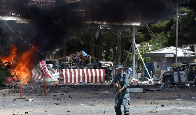 要停火了？12月22日，在马来西亚吉隆坡召开的东盟外长特别会议上，泰国外交部长西