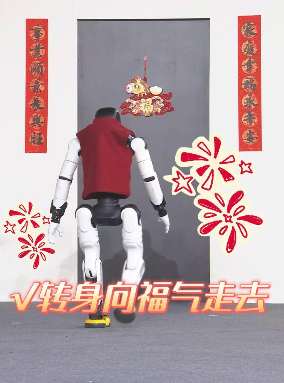 以前的机器人vs现在的机器人以前主打整齐划一，现在主打即兴创作。这差距，简直是从