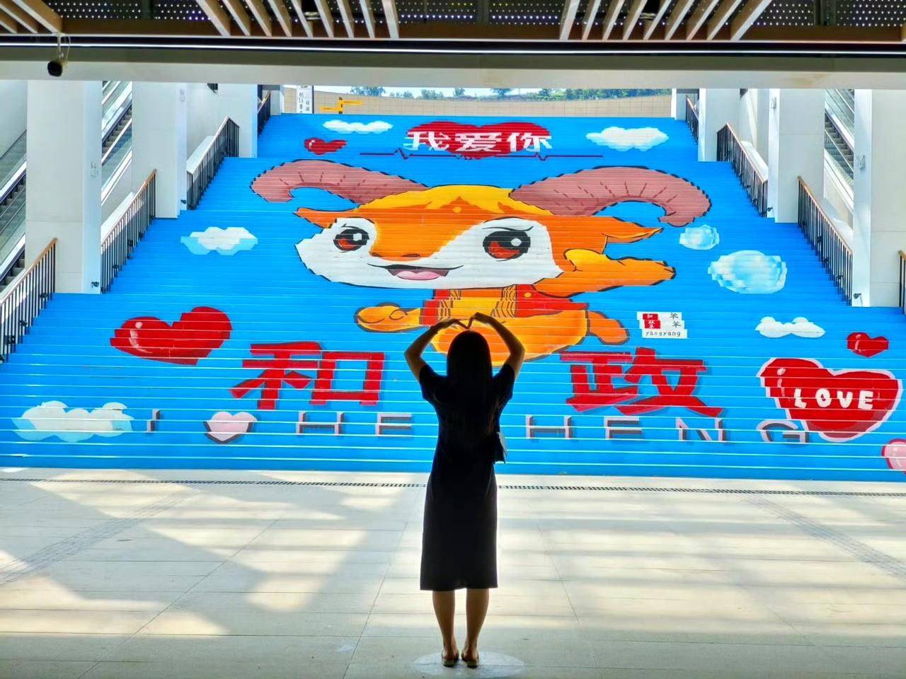 23℃和政的化石秘境

8月8日立秋午后，我们从松鸣岩的林海间转场，走进了和政古