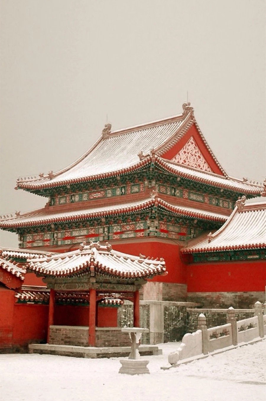 20部超级好看又涨知识的纪录片👇🏻1.《中国通史》豆瓣评分9.0（B站）2.