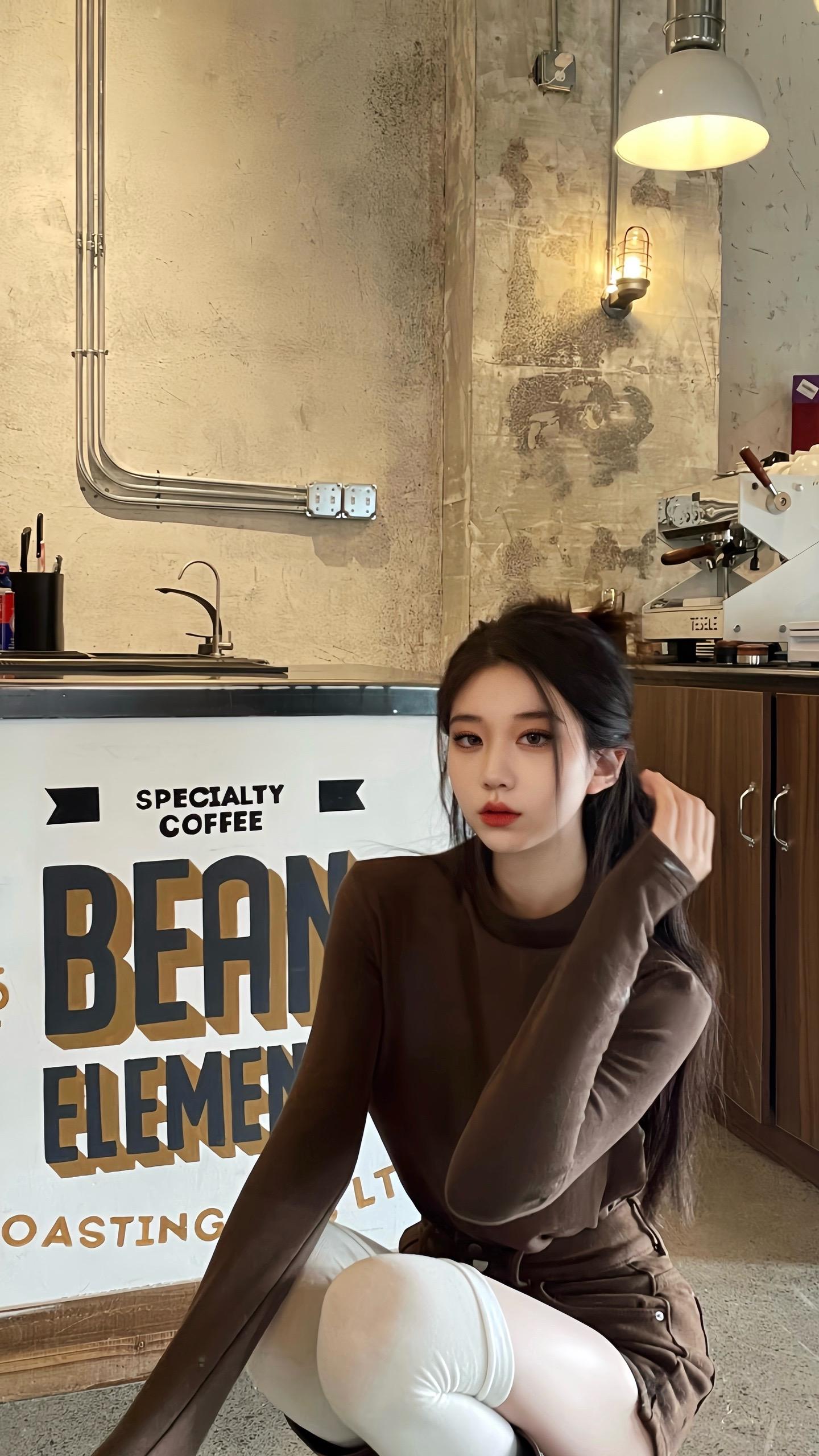 你看 世界那么大 我们还是相遇了。