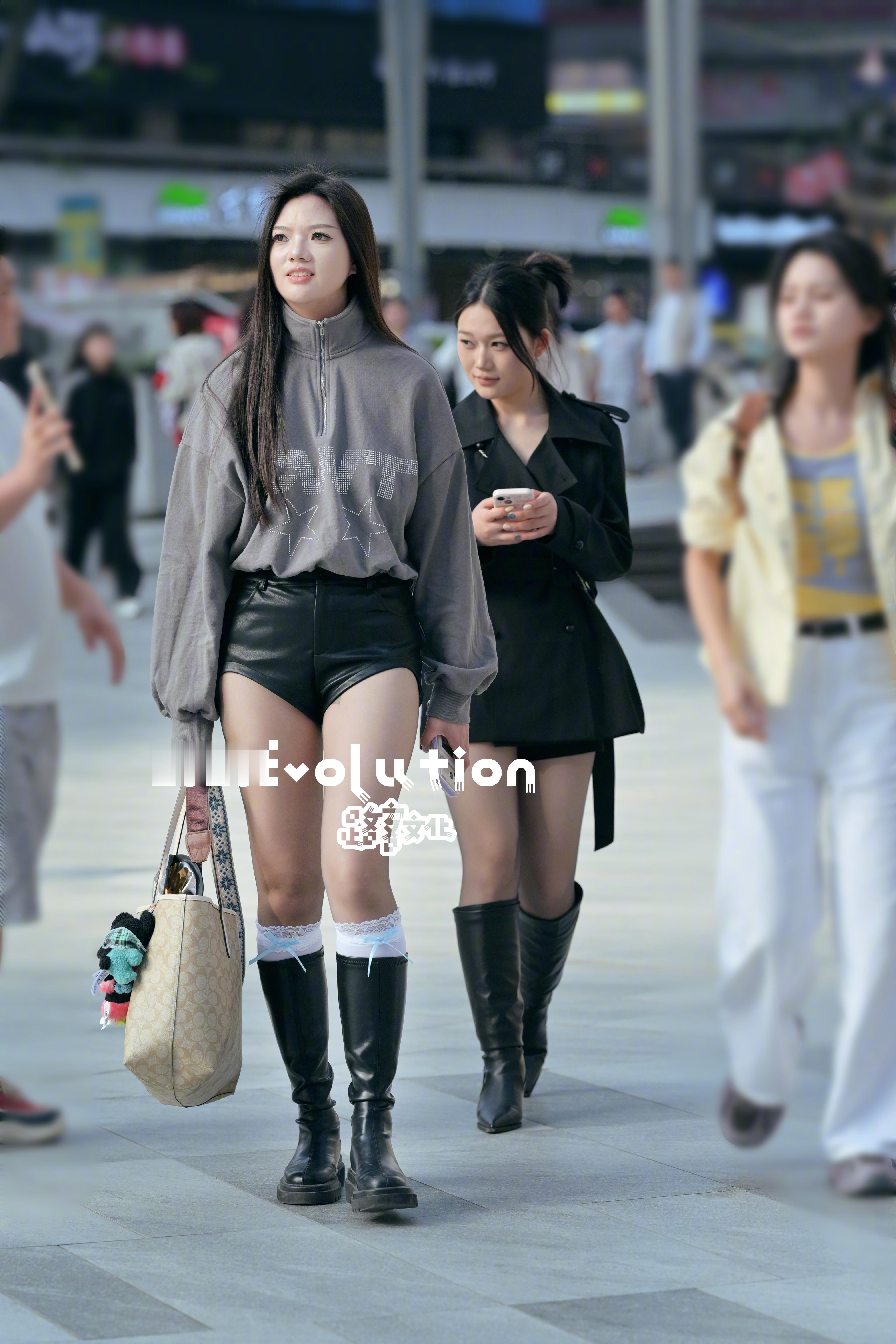 重庆最近很凉快赶紧来玩 这个季节刚刚好！五一节就要升温了 