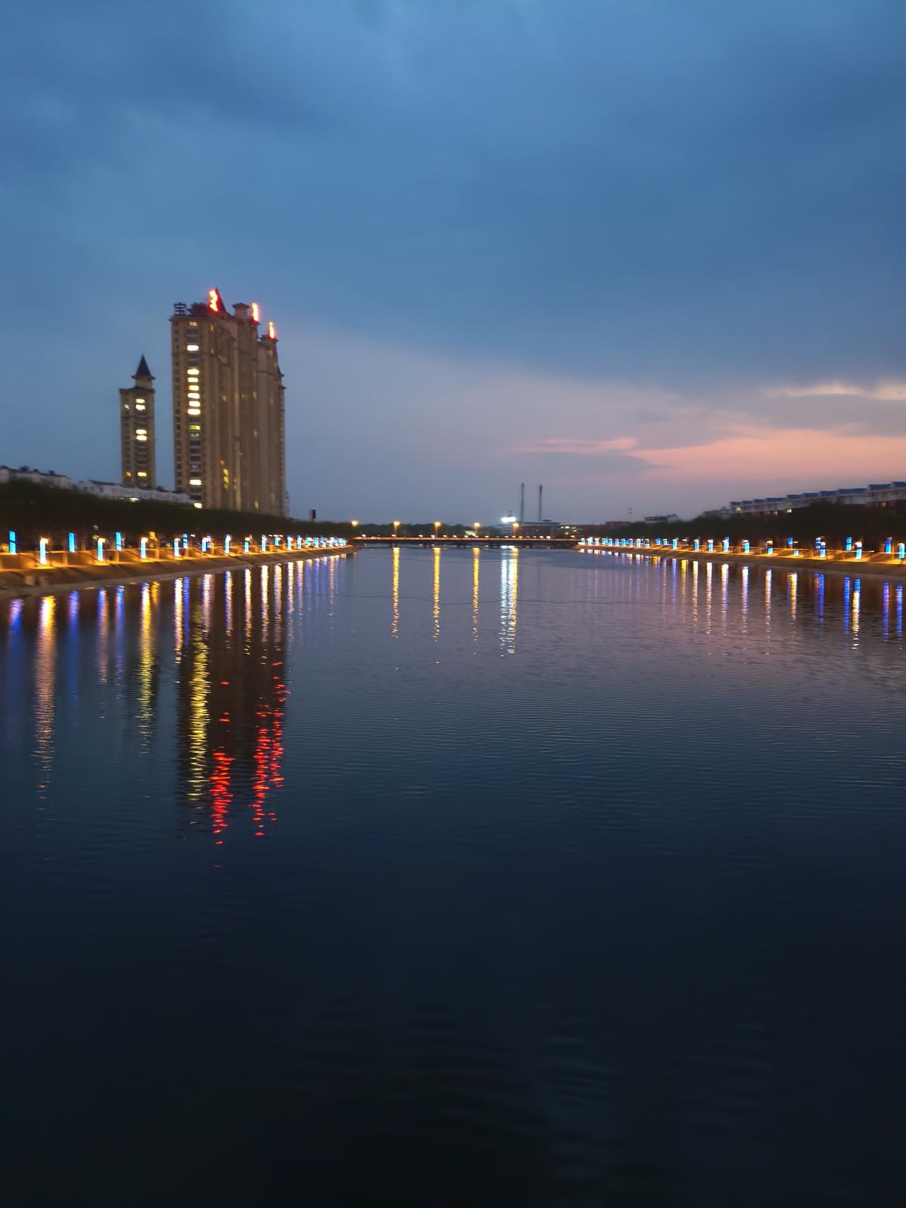 “幽灵外卖”好可怕，谁能想到在外卖行业也能靠“对缝”挣钱。对这样的无良商家罚多少