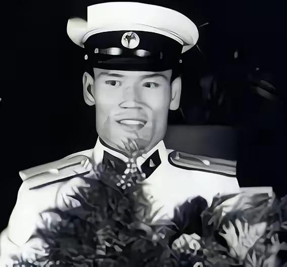 1964年10月4日傍晚，1279号美式登陆艇在金门外海掉头，直线冲向厦门海域。