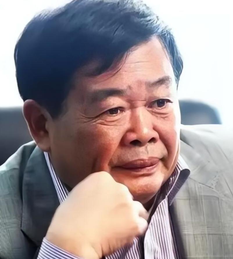 2015年，曹德旺拿出100万给一个小女孩换肾，可谁知，小女孩治愈后，却给曹德旺