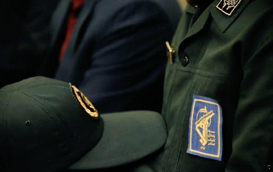 对一个军队来说，比较可怕的不是被斩首，比较可怕的是被斩首之后，还能高效运转。内行