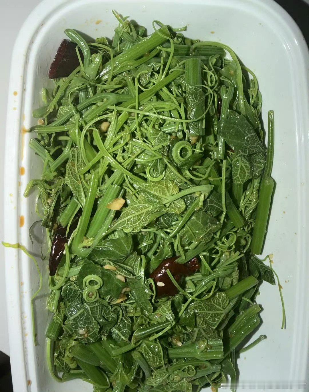 余宇涵说每天要吃丝瓜余宇涵每天要吃丝瓜 余宇涵说要天天吃丝瓜 ​​​
