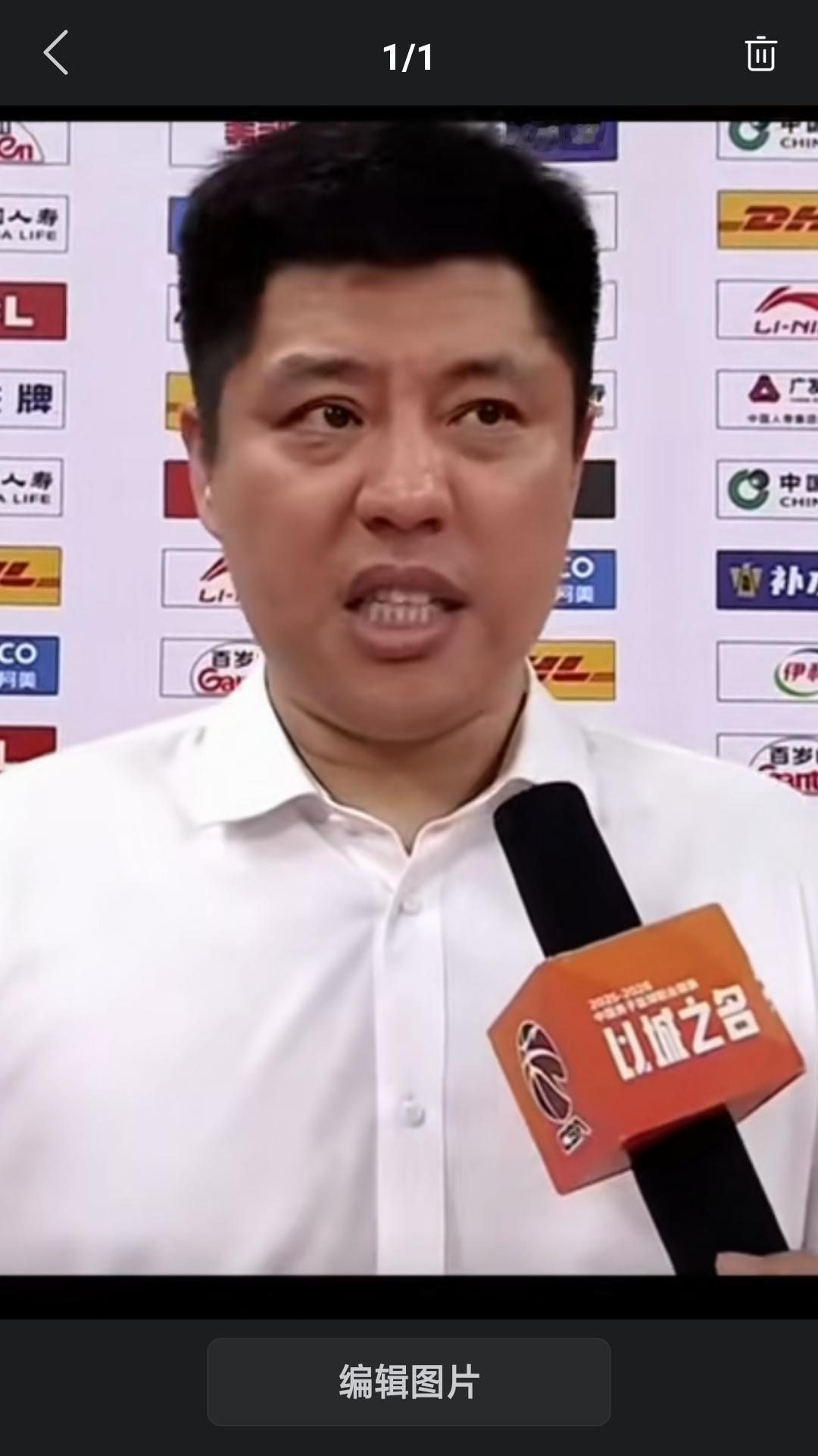 【山西队主场击败新疆，赛季双杀对手。赛后主教练潘江接受采访时表示，今晚我们很艰难