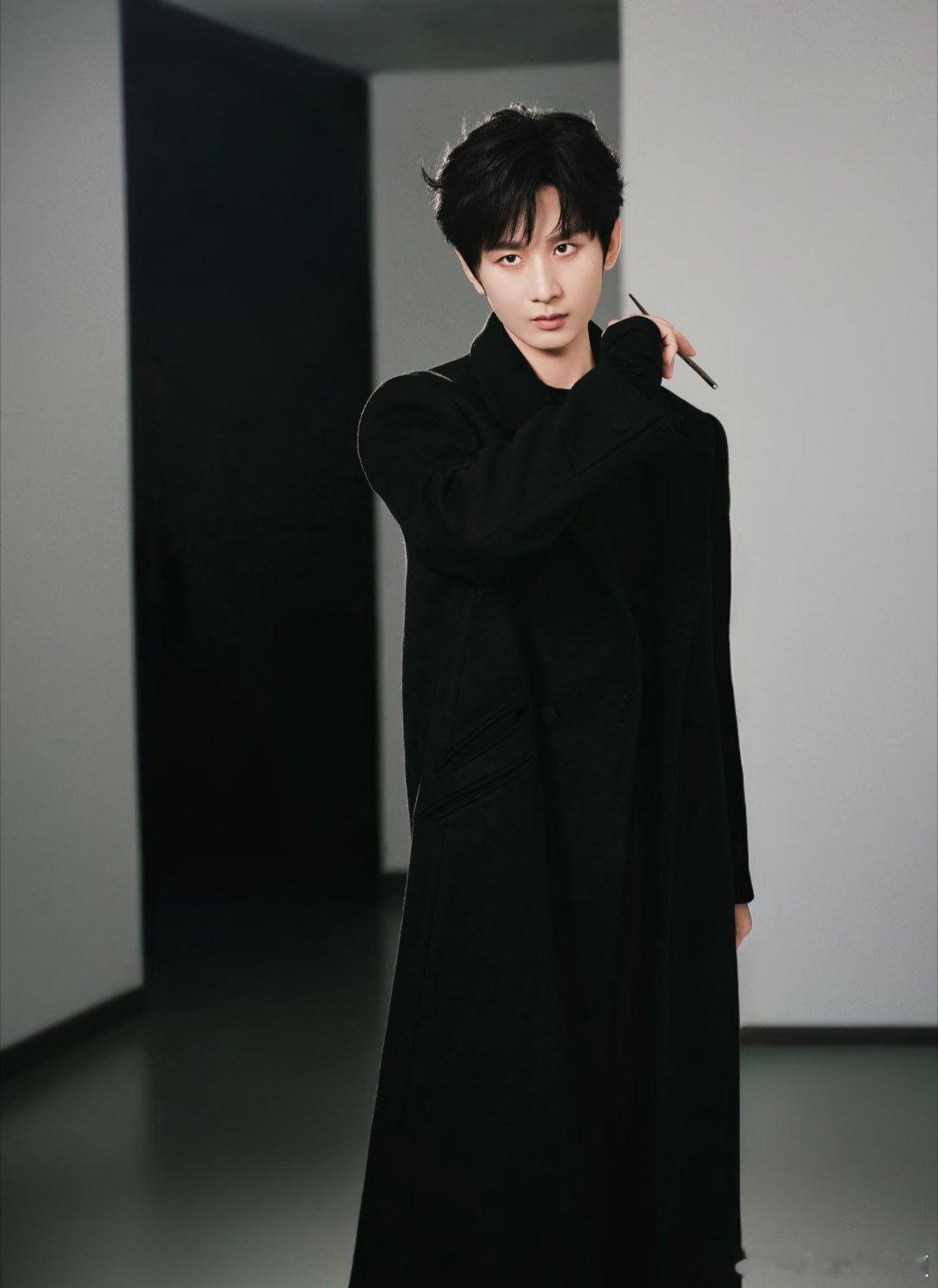 成毅两京十五日cy成毅朱瞻基这世间给予你的一切坎坷，你默默承受，那这世间欠你的一