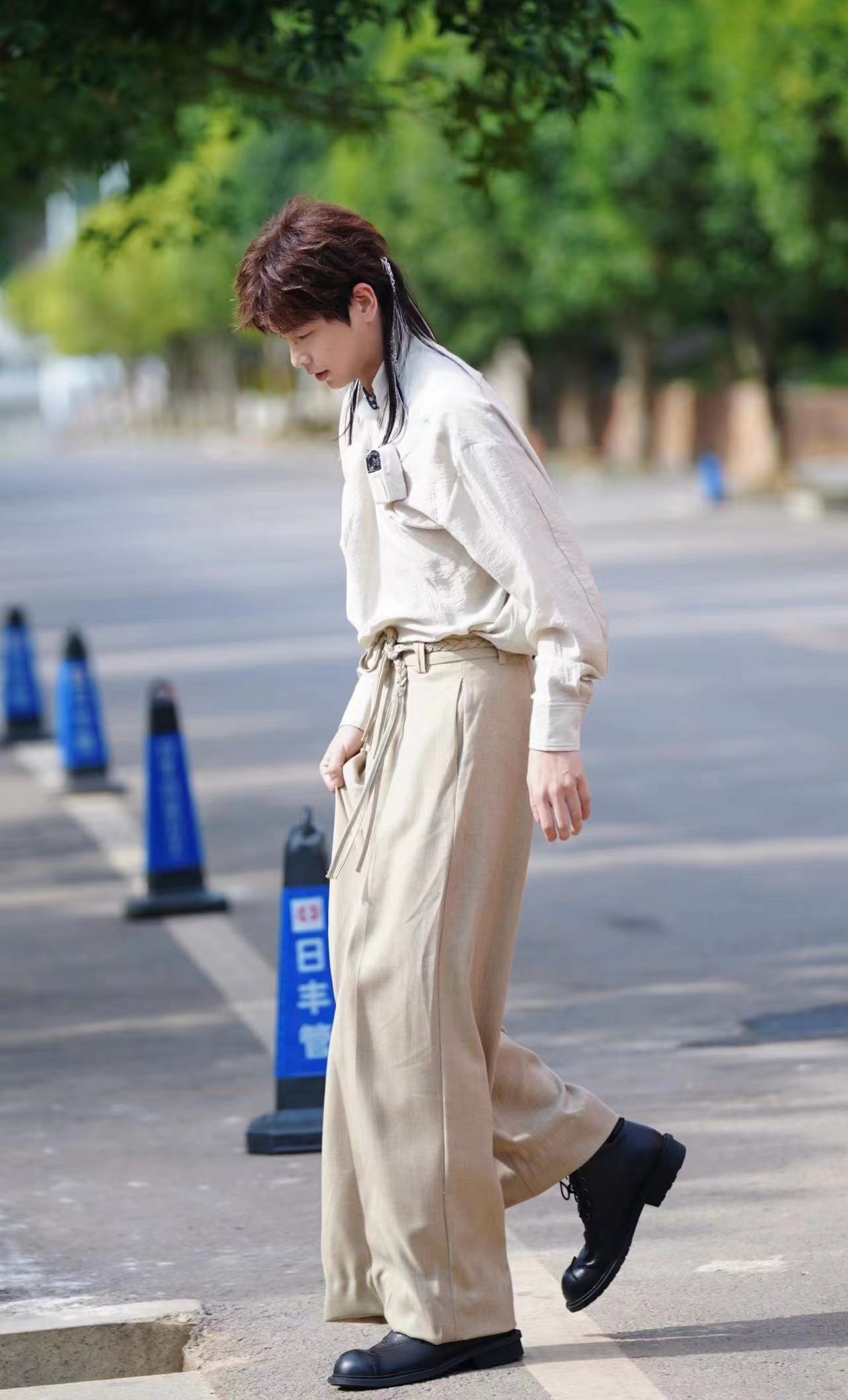 #彭昱畅密逃6长发造型# 哦 莫 哦 莫《密室大逃脱》第 六 季 这 次 录 制