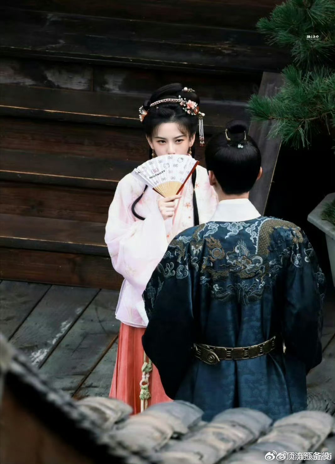 宋祖儿的古装新剧《表妹万福》里面的新路透，宋祖儿的古装小表情真的好可爱！ ​​​