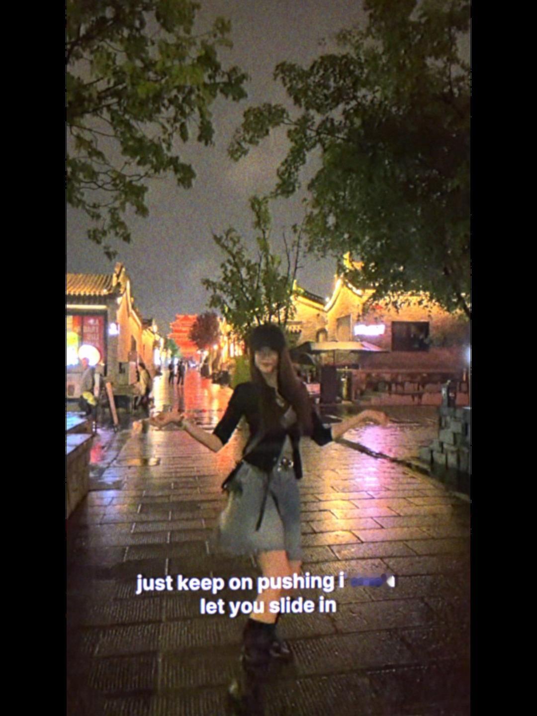 我也想偶遇打卡的吴宣仪⬇️ ​​​