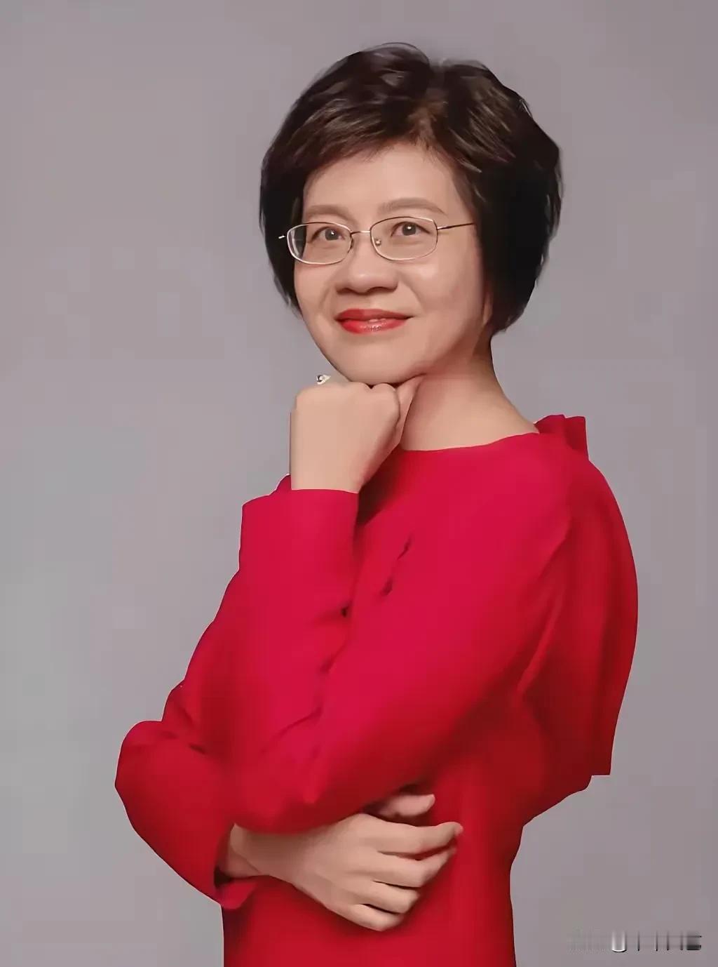 当当网俞渝真的好美，估计李国庆以后会后悔娶了59岁的张丹红…
百年修得同船渡，千