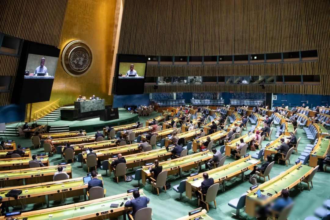136比9压倒性大胜，中国带头做出否决，美国在联合国反对无效
7月7日，联合国大