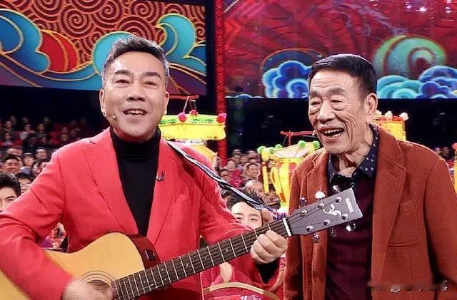 相声演员，杨议说，我爸爸是说相声的杨少华，估计上了一点儿年纪的观众都知道他老人家