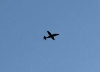 在俄罗斯领空翱翔的乌克兰“黄蜂” 中程无人机 