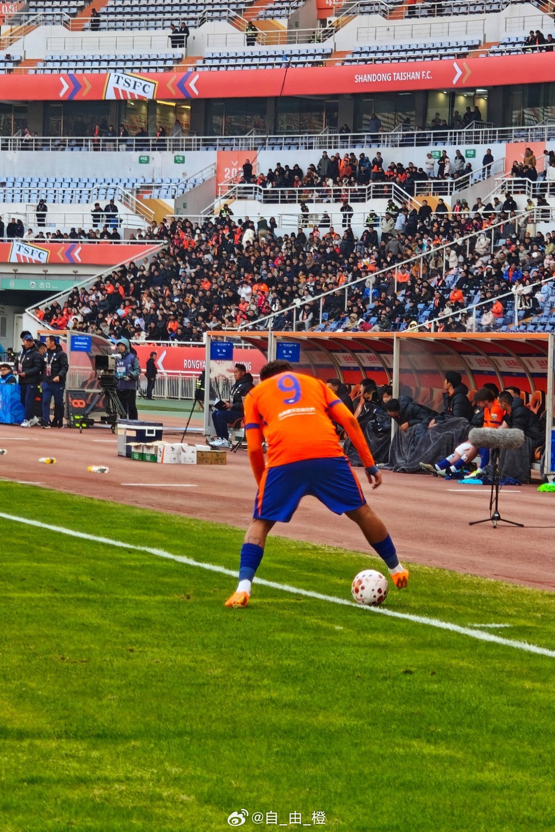 3月7日，中超联赛第一轮，山东泰山3-0战胜辽宁铁人赛后，克雷桑接受了山东广播电