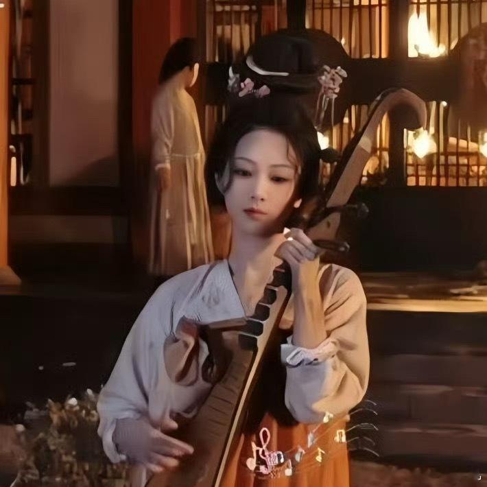 嗯嗯嗯又出神图了，好美就是不知道是谁 ​​​