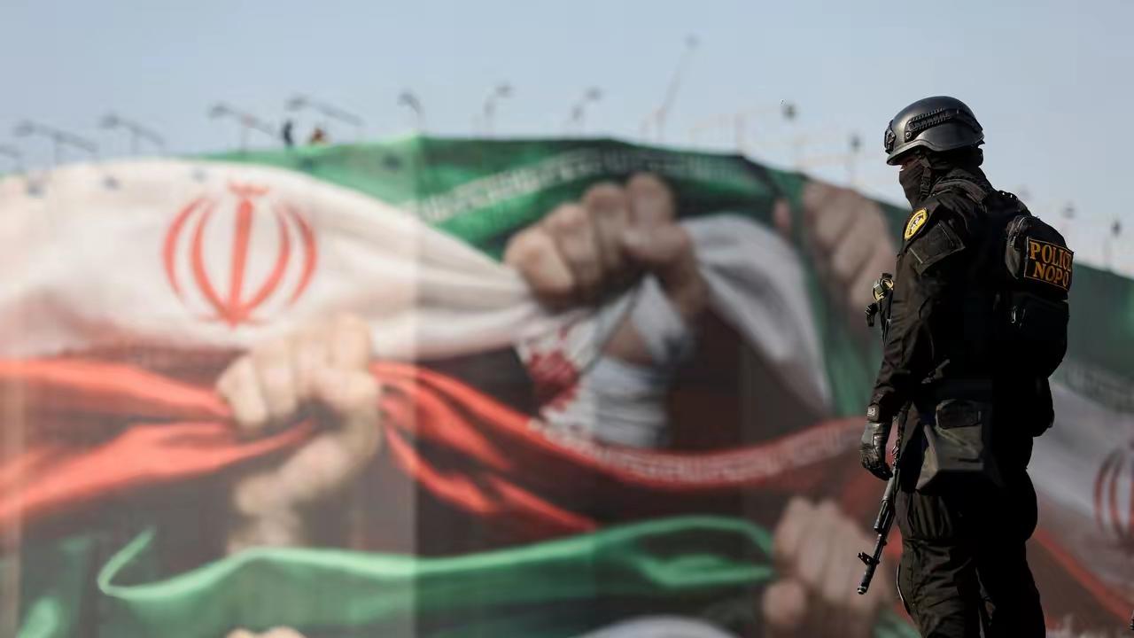 美国四处出击，我们也要办大事了？

进入2026年，特朗普彻底杀疯了，空袭委内瑞