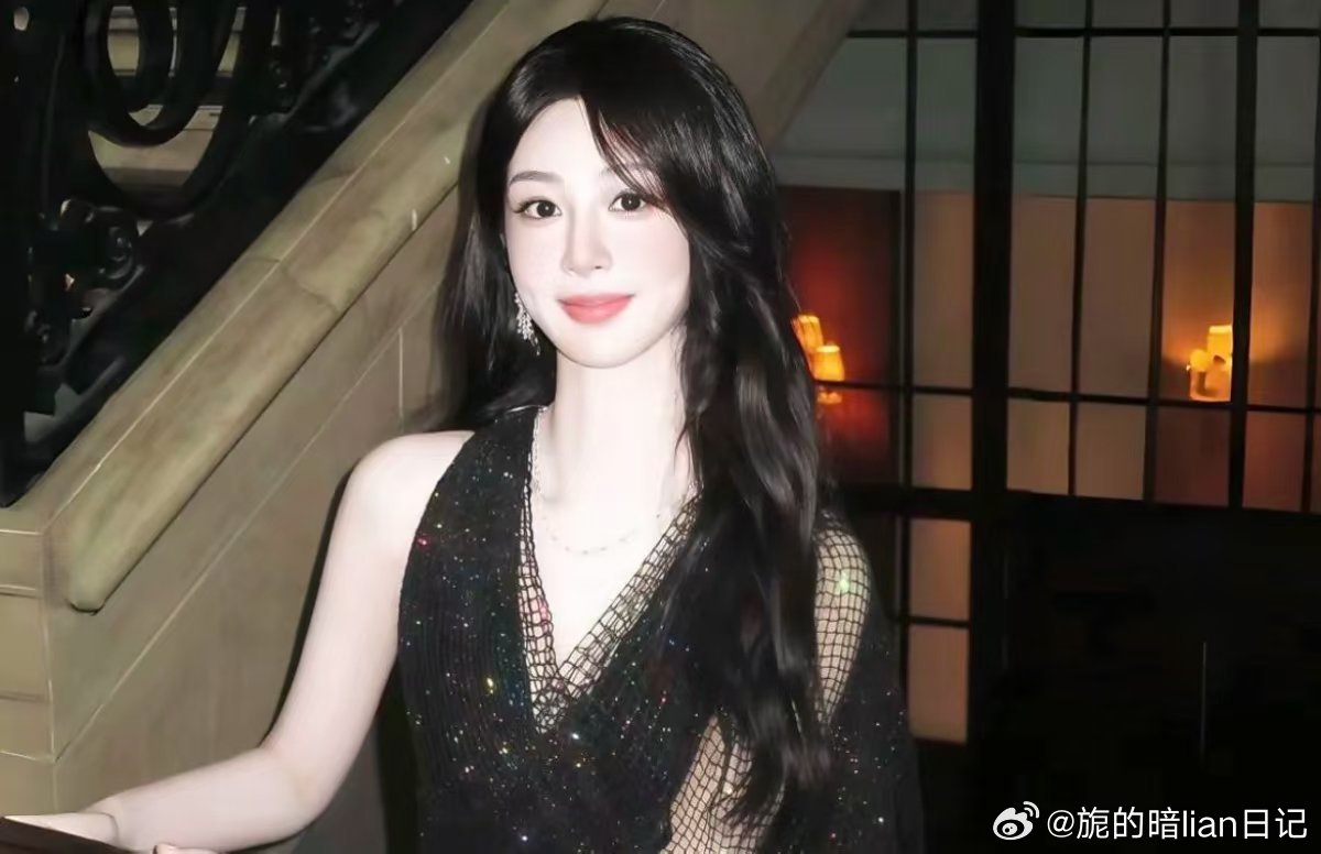 杨紫yz杨紫玉兰花开君再来yz杨紫董竹君yz思念溶于海洋，星河凝聚爱意化成滔滔不