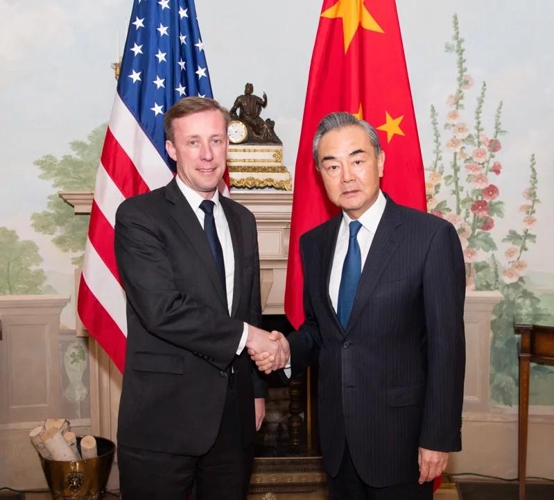 就在王毅外长与沙利文曼谷会晤就台湾问题向美方明确提出三个要求之际，沙利文也向中方