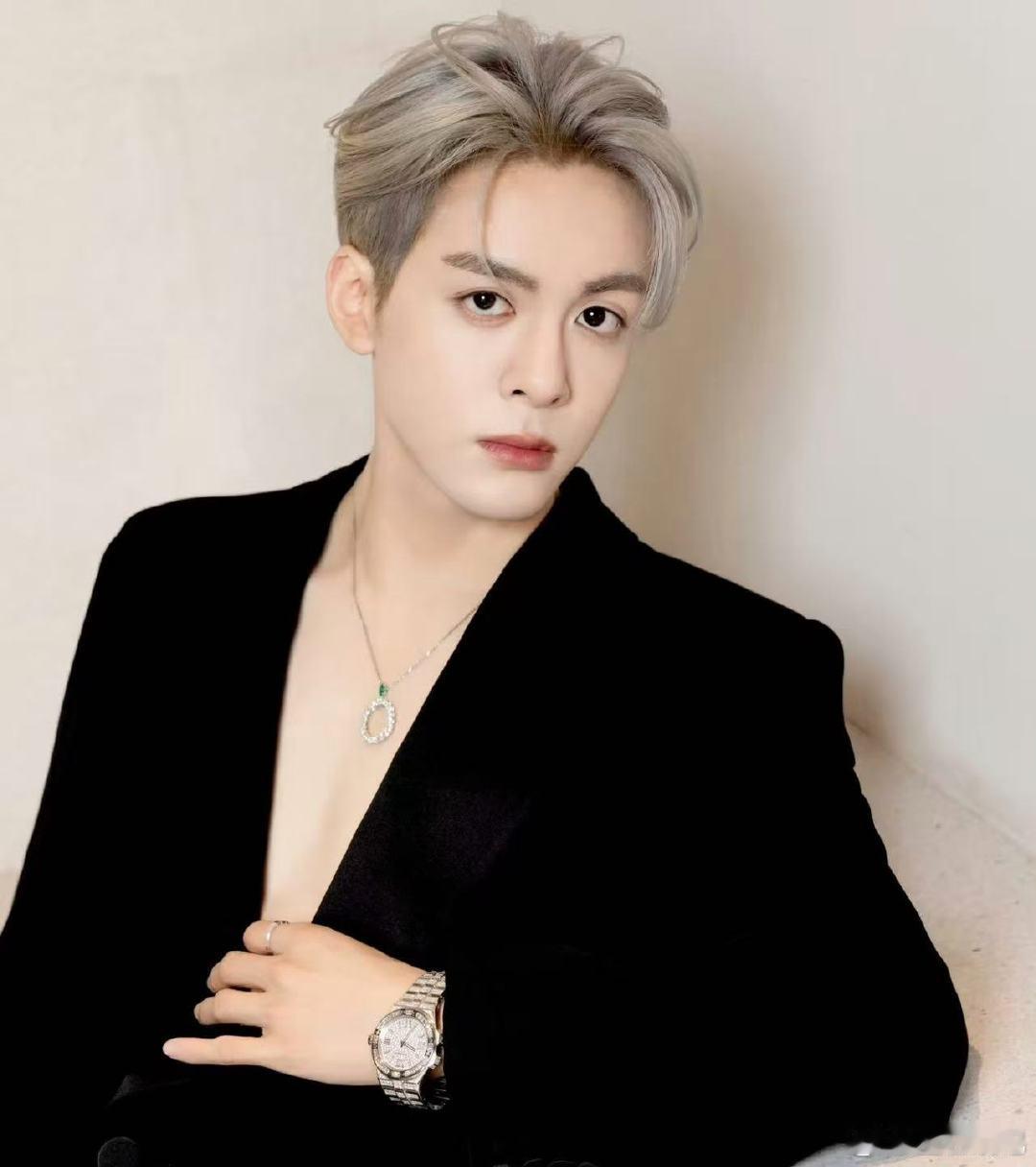 江苏卫视跨年万事OK手势认领江苏卫视跨年江苏卫视跨年万事 OK 手势认领，这手也