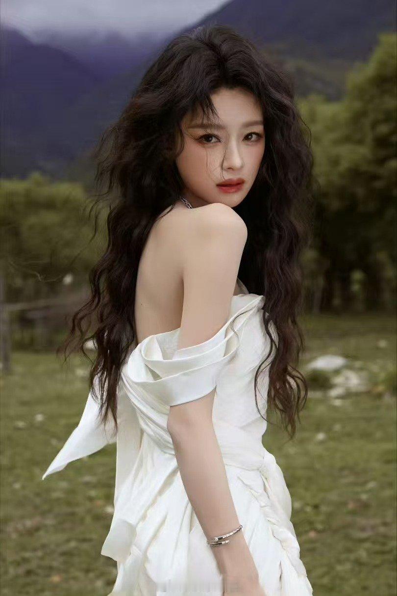 孙怡vogue卷毛造型孙怡vogue卷毛 好漂亮 