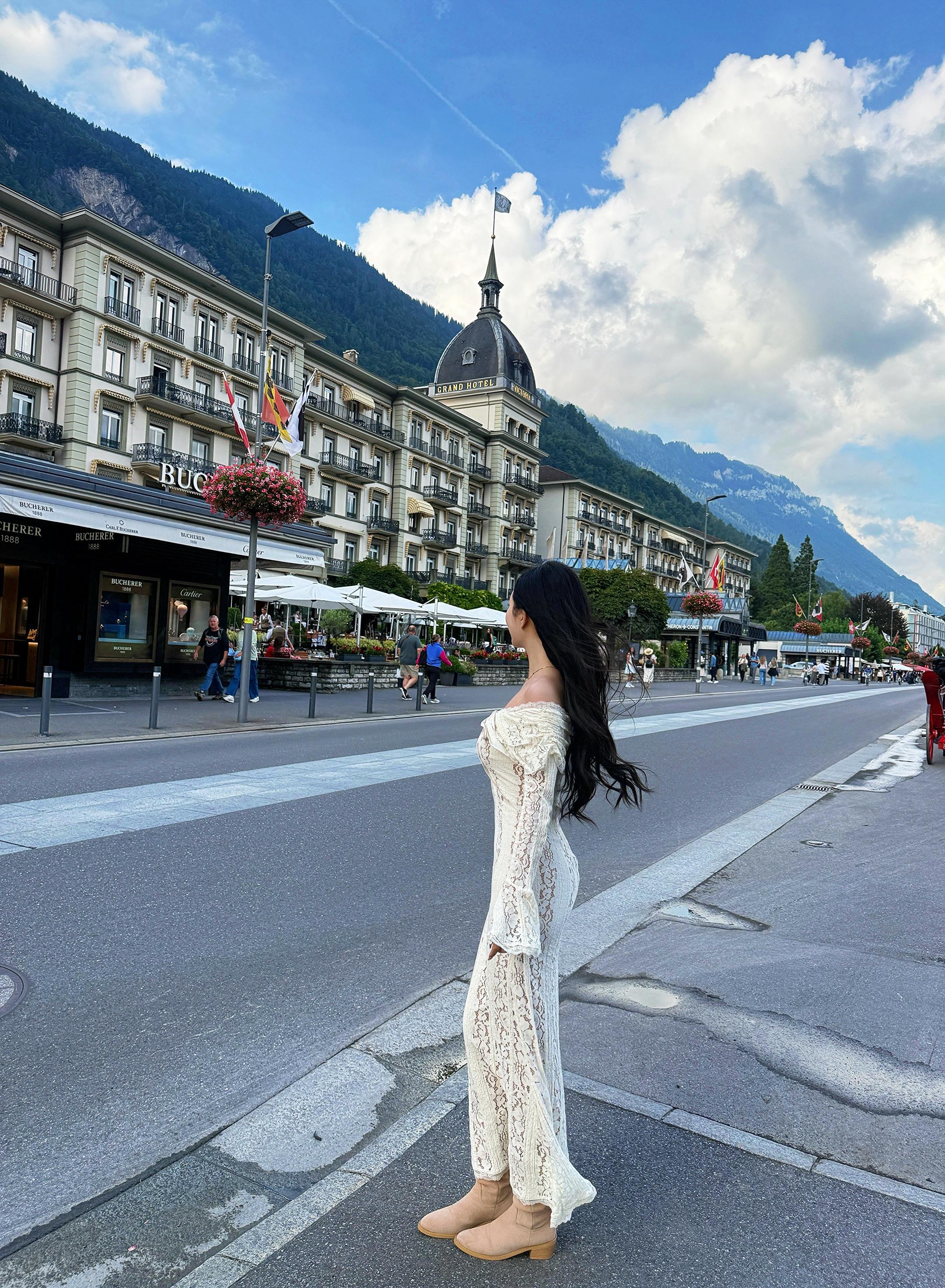 原来找到一个同频的人真的很难 我想我们一起去爬山徒步 旅行 音乐节 演...