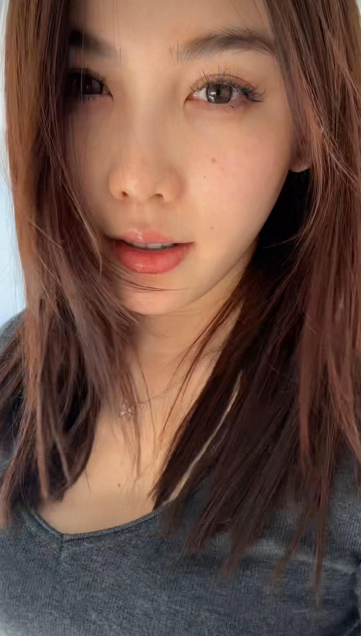 无美颜直播截图。好喜欢今天的阳光  进入新的循环新的开始吗☀️