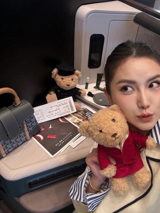 和🐻🐻飞伦敦咯～