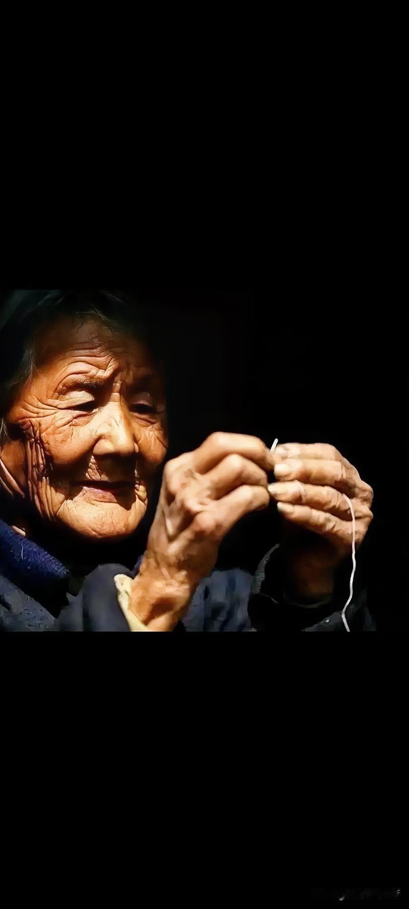 夫妻吵架婆婆最好别掺和。很多婆媳矛盾就源于婆婆在小俩口吵架时偏帮儿子，让儿媳心里