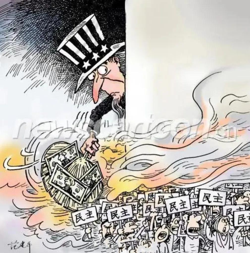 有分析指出：美国的打法变了，以前是军事围堵，贸易战以及舆论抹黑三管齐下；
现在是