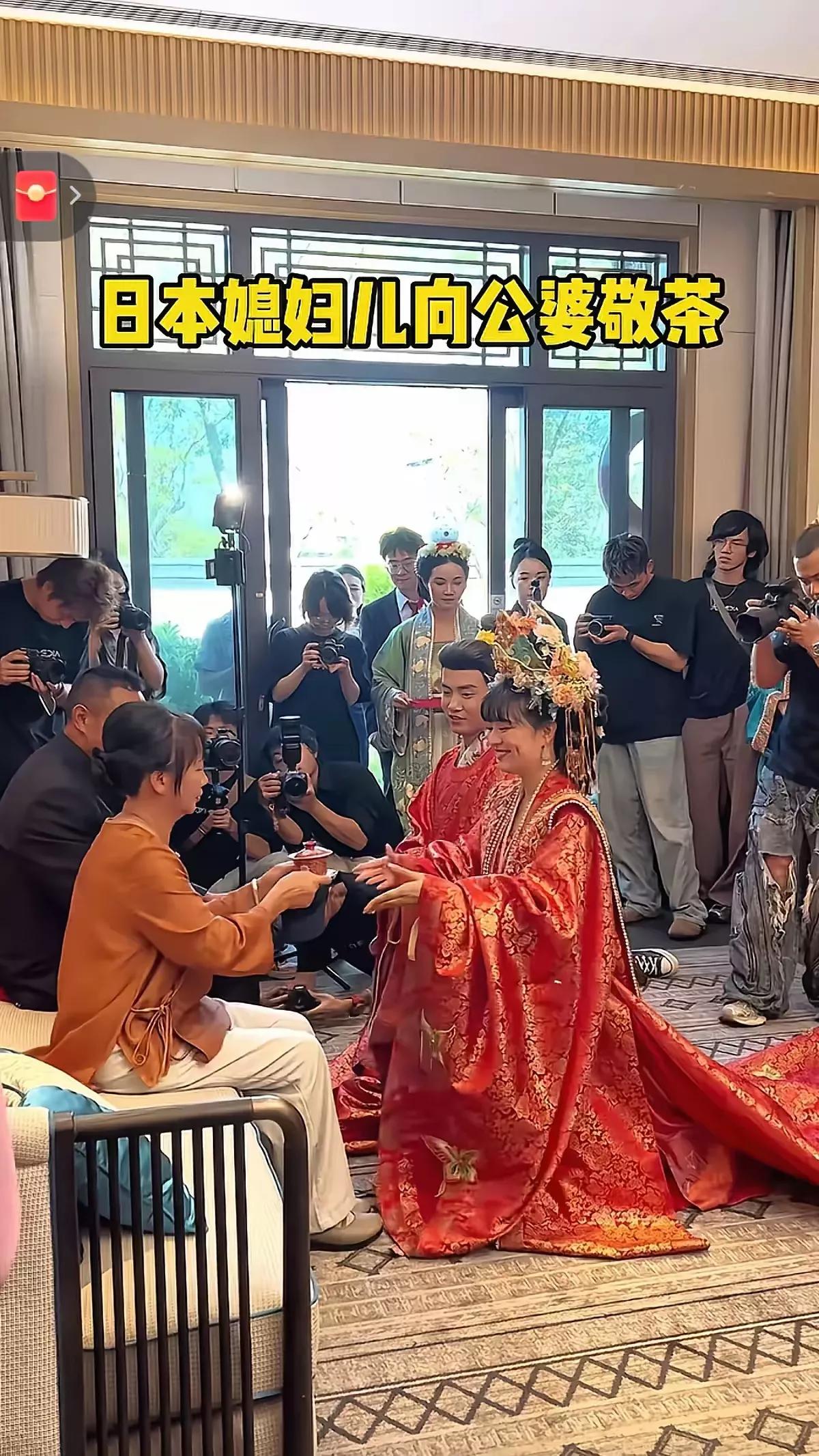 日本出入境管理局的报告说，中国入境和留居日本的年轻人常年稳居日本移民榜最前列。仅
