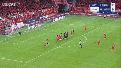 颁奖吧！冠军是上海海港的了！但是球迷们要记住，浙江队才是中超真正的“投降队”。