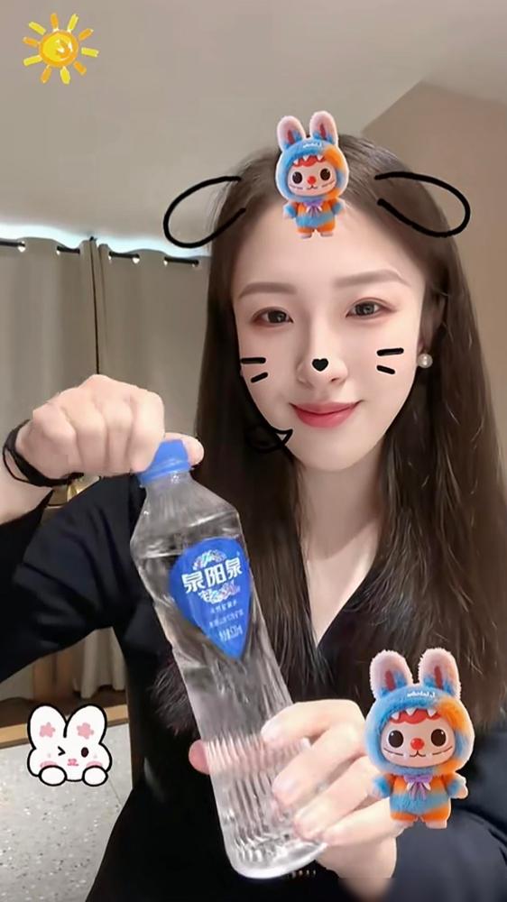 枣庄李主任摘掉口罩，才发现原来这么漂亮！

我刷了这么多年短视频，见过太多戴口罩