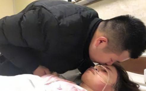 2019年，江苏一小伙接到山区女友电话，女友重病濒死，打电话是跟小伙告别的。谁知