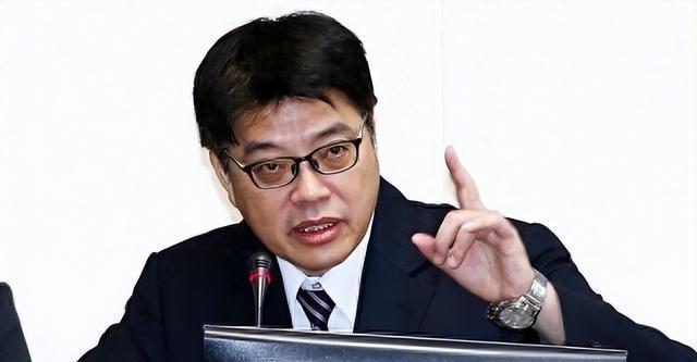 这两天，"未统先治" 四个字刷了屏。好多人一看到标题就脑补出一出大戏：大陆这是要