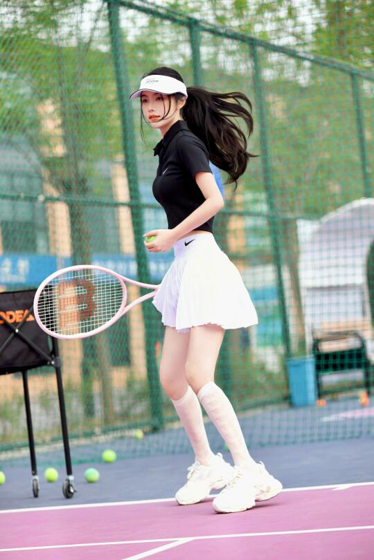 35岁又如何❓人生下半场，才刚开始发球🎾
