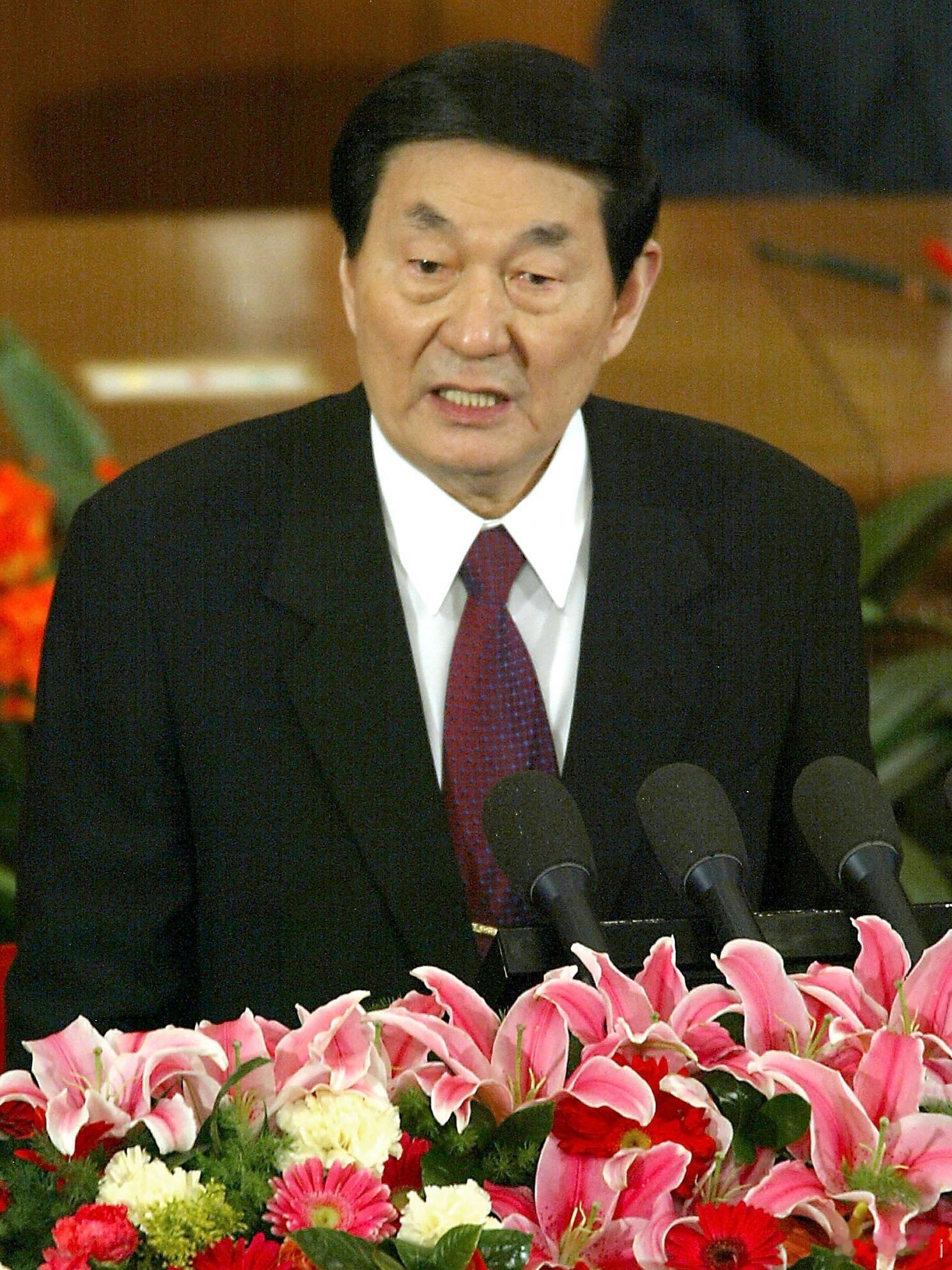 朱镕基总理走了。铮铮铁骨，两袖清风，人民的好总理！！ 