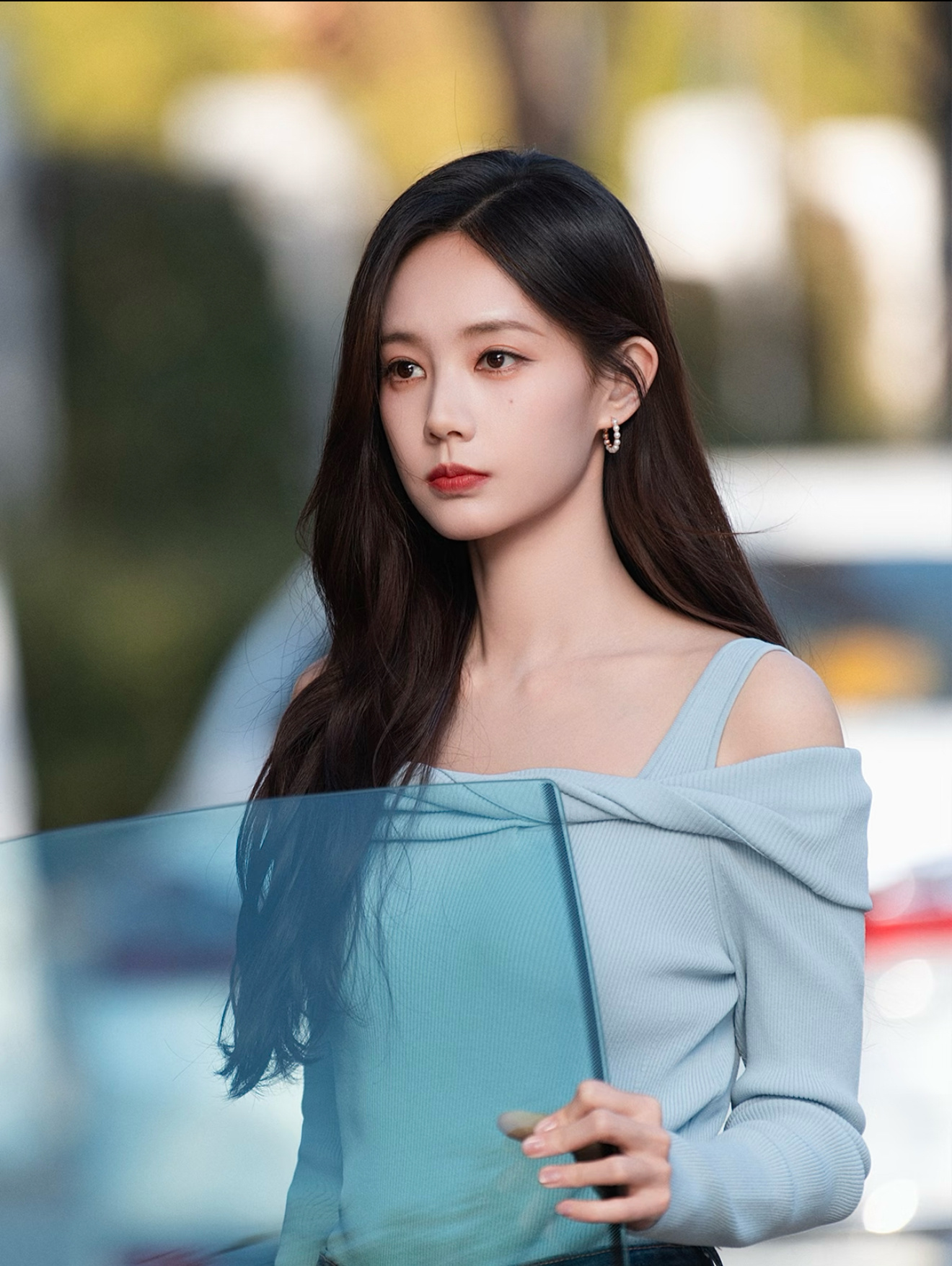 美人余好看李一桐更好看[心] ​​​