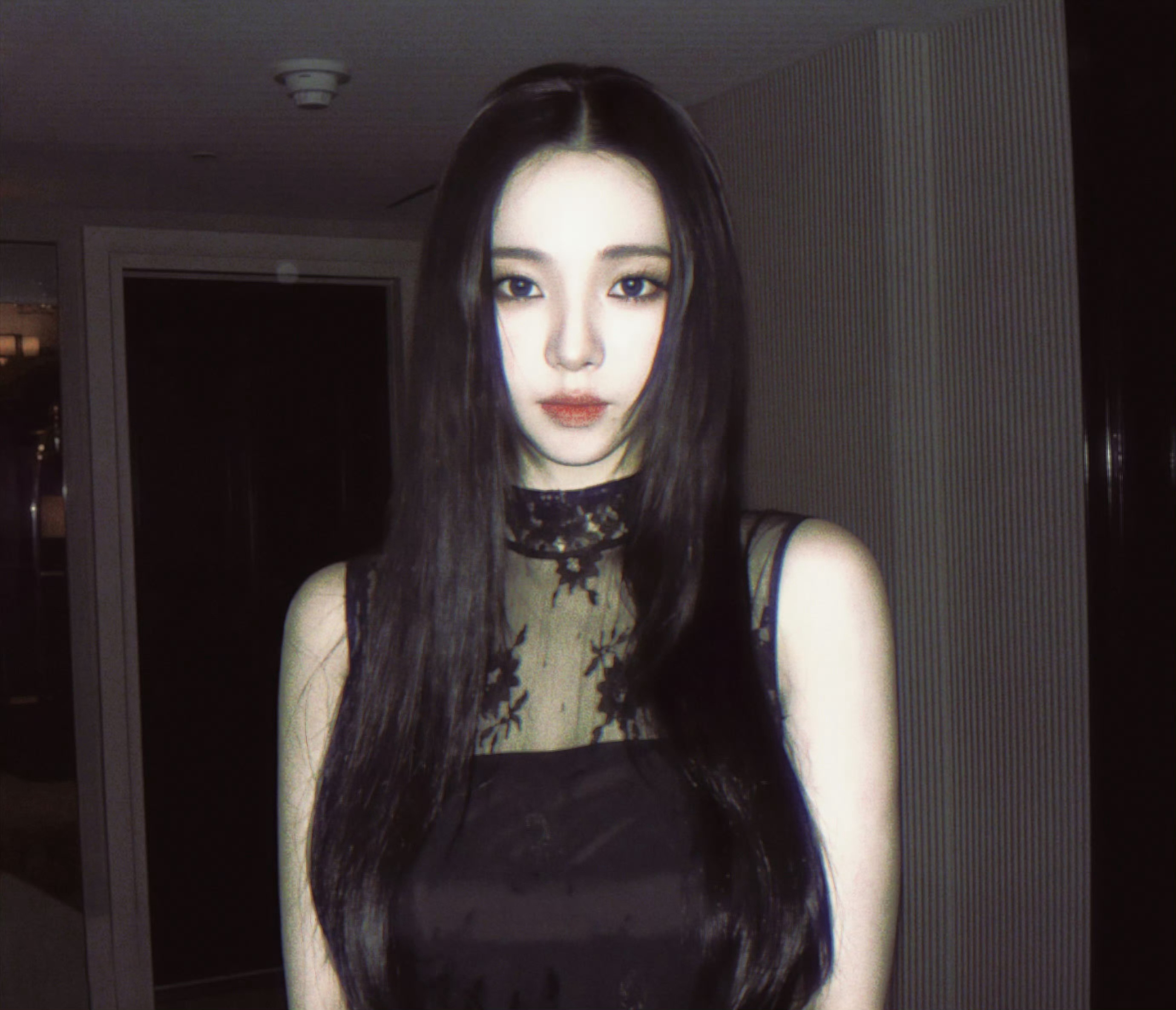 柳智敏Karina蛇女感拉满🐍📷 