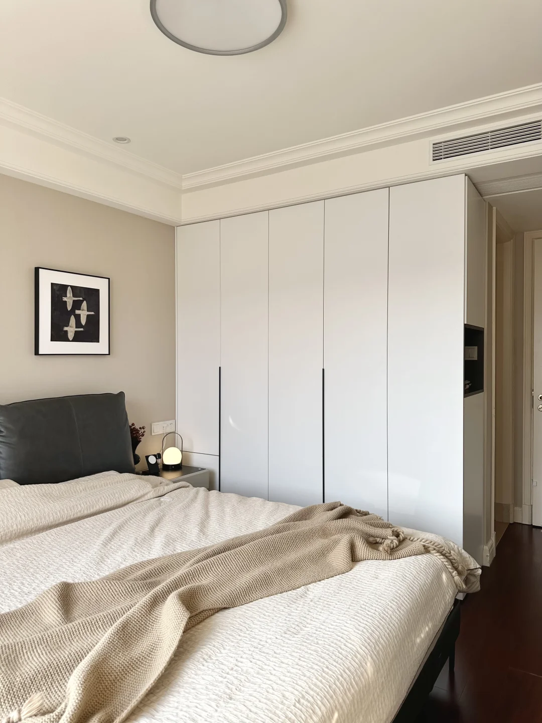 永远喜欢💕这样简简单单的卧室～