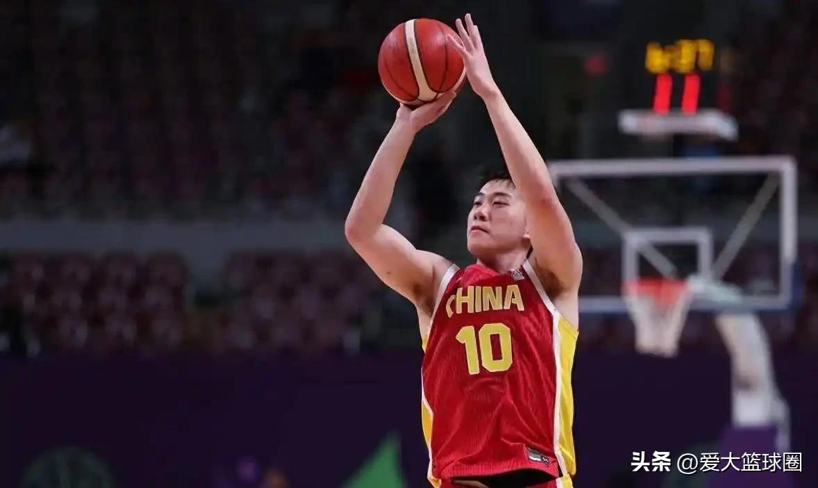 国家队越打越平庸，主要是以下两人崩了！

1.王俊杰，在对新西兰中，出场22分钟