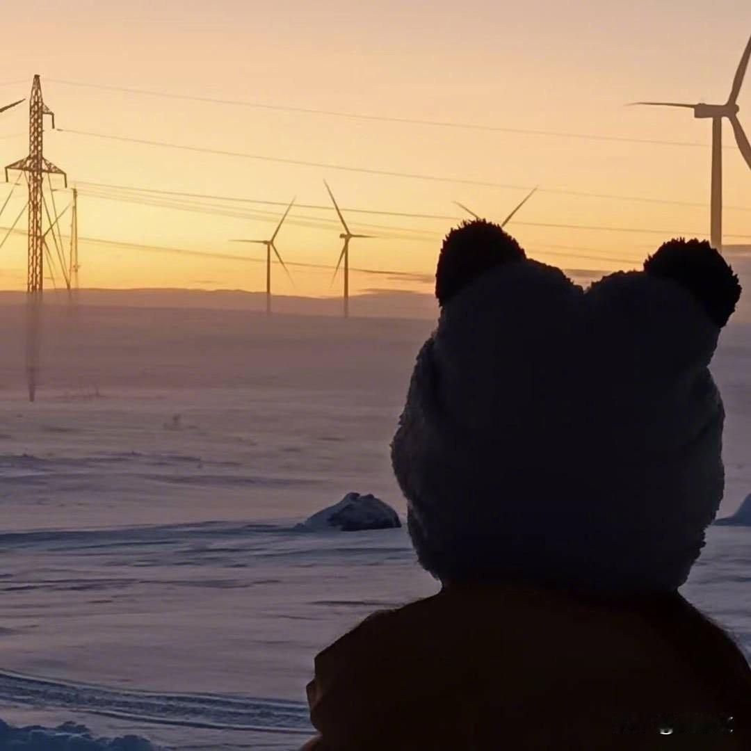 免签疯抢赴俄游！春节民宿订满，入境丝滑到不用问话
 
12月1日俄罗斯放大招！官