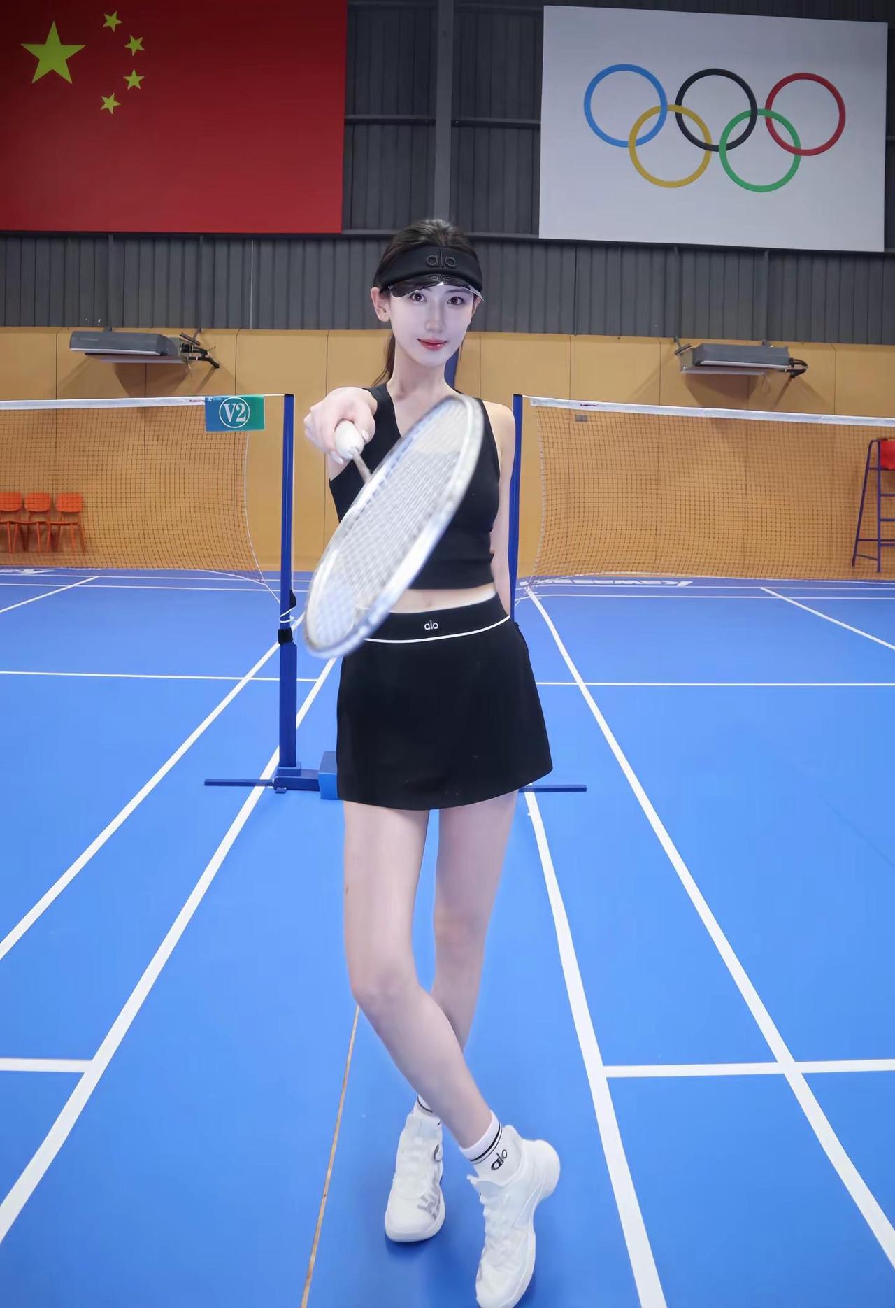 一起来天马打球嘛羽毛球🏸运动女孩 羽毛球穿搭 运动